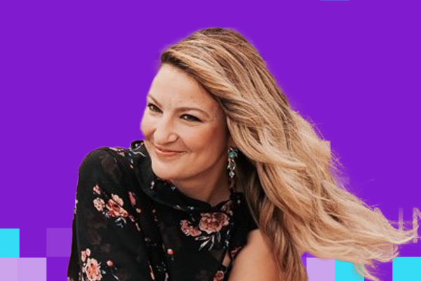 Headshot of Ioana Tanase